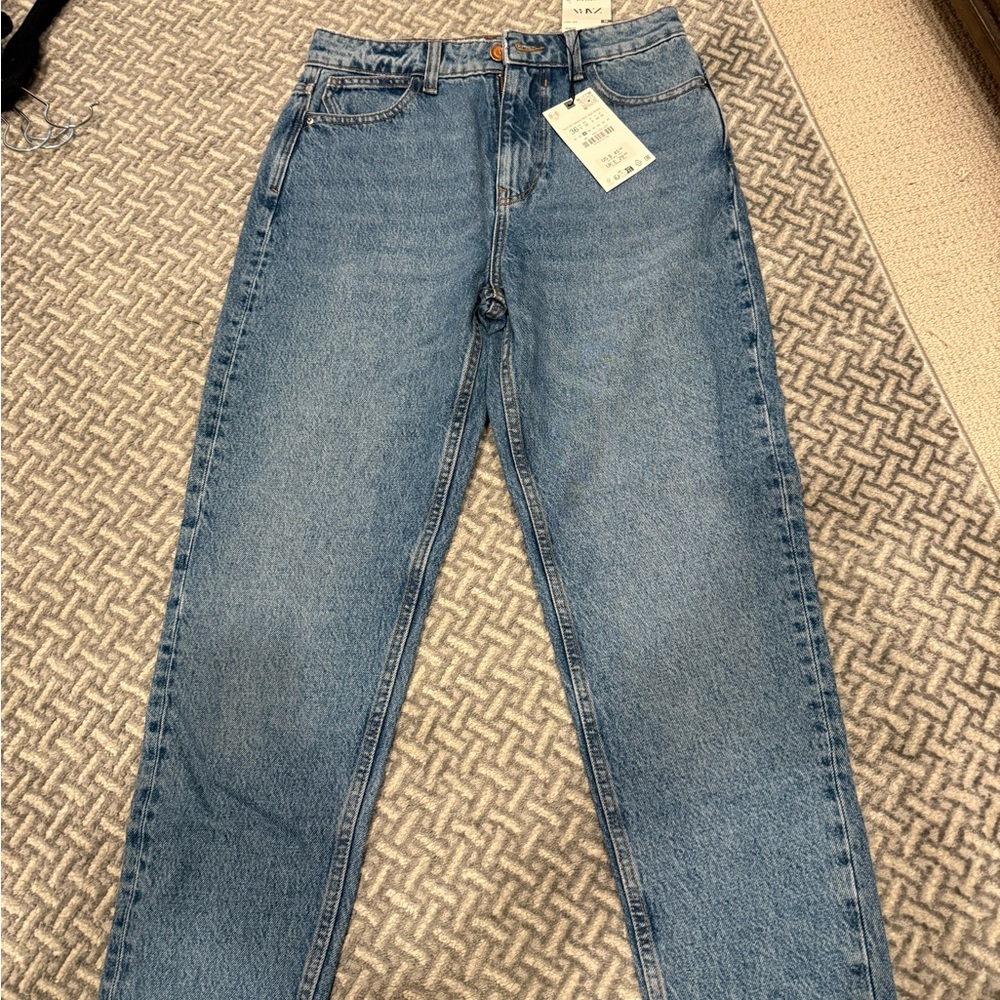 Zara Classic Blue Jeans